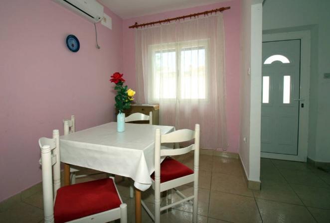 טיסנו Waterfront Apartments מראה חיצוני תמונה